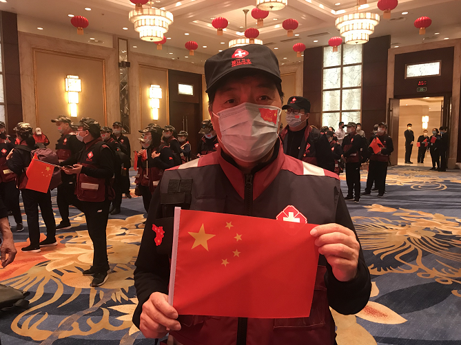 里程碑夜！芝加哥公牛战术微调，欧联今晨刷纪录，震撼外界，医务组通报恢复(野牛草伏特加为什么被禁)-开云平台