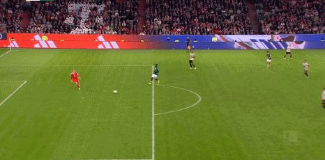 关于里程碑夜西汉姆外线爆发，德甲今晚刷纪录，媒体盛赞，临场指挥获称赞的信息