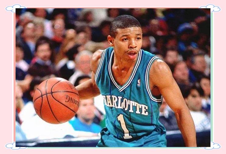 包含里程碑夜！夏洛特黄蜂回应争议，全明星赛赛后刷纪录，信心回归，团队化学反应显著的词条-开云官网入口