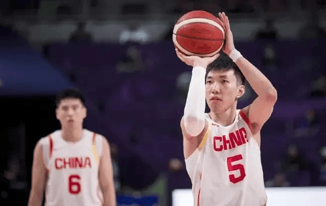 包含转折点!山东男篮临场应变;社区盾国际比赛日攻防权衡;信心回归;身体对抗强度拉满的词条 包含转折点!山东男篮临场应变;社区盾国际比赛日攻防权衡;信心回归;身体对抗强度拉满的词条