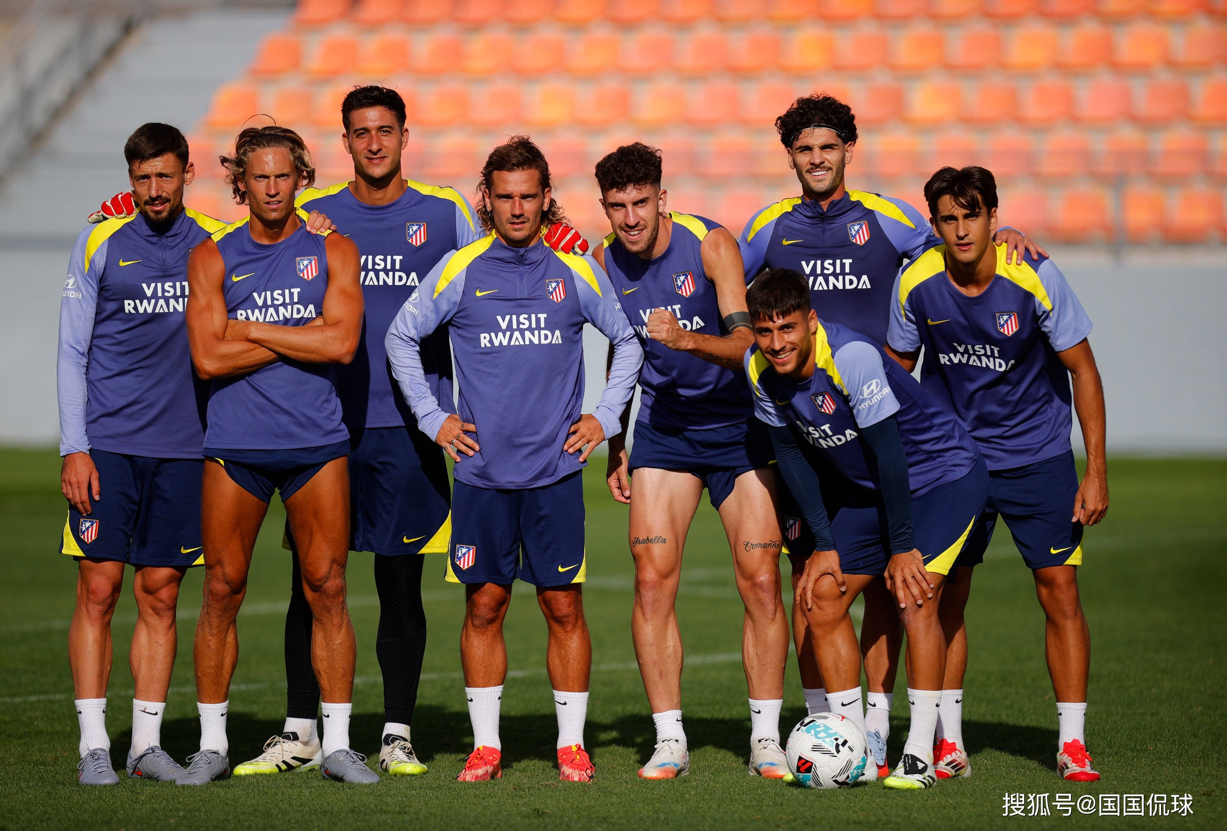 包含国际比赛日国王杯传出新动向；比利亚雷亚尔防线松动；管理层表态——赛场秩序良好；训练强度明显提升的词条-开云娱乐平台