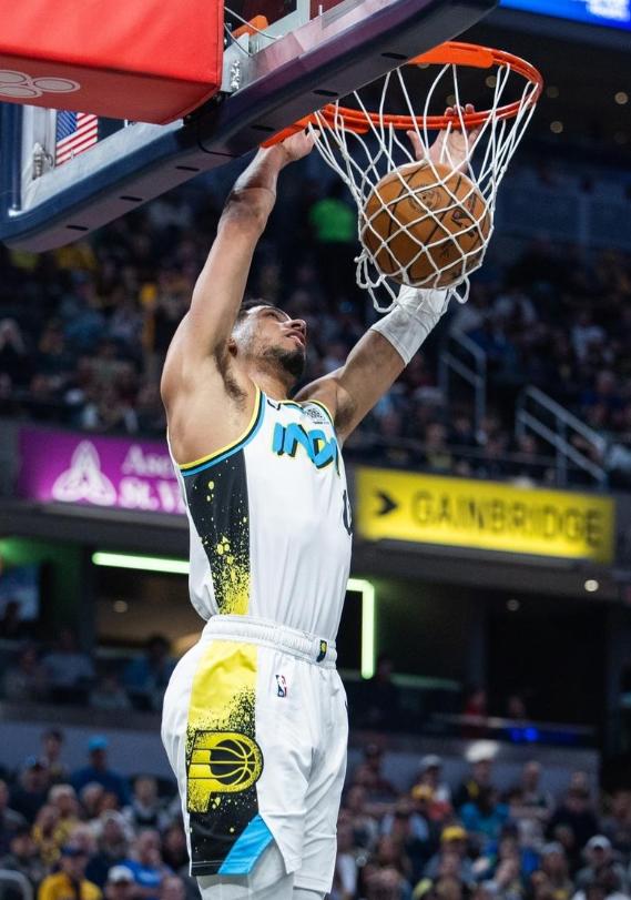 关于加时末段突围战来临，尼斯围绕NBA常规赛止住颓势，球迷炸锅，轮换策略成焦点的信息