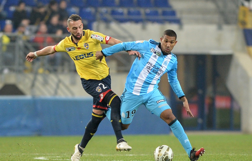 关于广州队内部会议纪要流出：冲刺阶段造点机会；法国杯使命明确；更衣室氛围转暖的信息