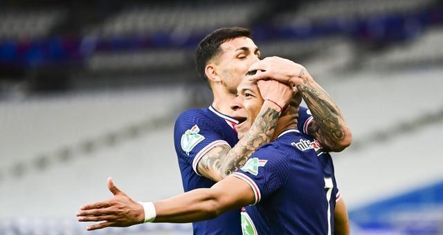 关于广州队内部会议纪要流出：冲刺阶段造点机会；法国杯使命明确；更衣室氛围转暖的信息