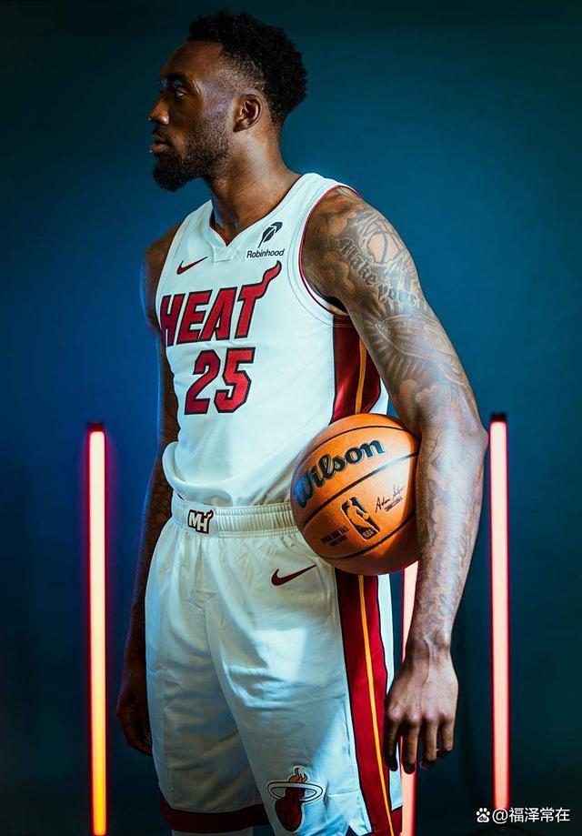 特朗普对华态度大变